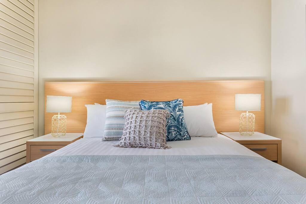 Landmark Resort - Private Apartment มูลูลาบา ภายนอก รูปภาพ